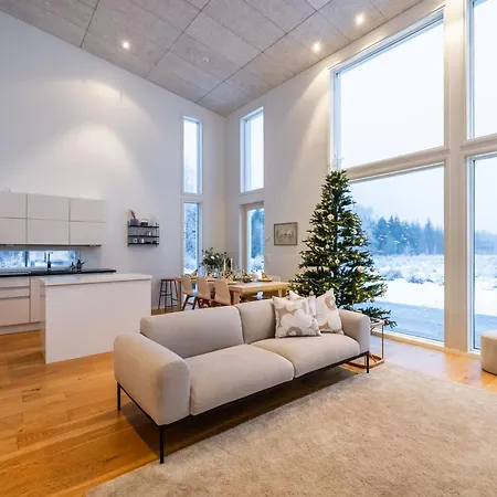 Nightsky -private Location, Sauna&jacuzzi Huvilat