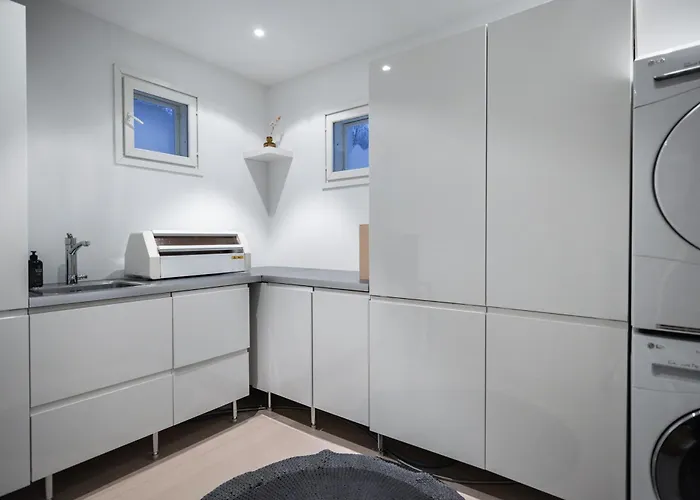 Nightsky -private Location, Sauna And Jacuzzi * 罗瓦涅米