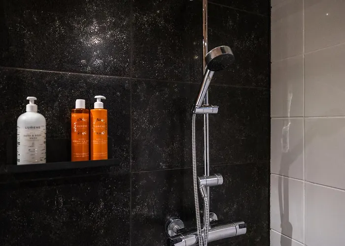 Nightsky -private Location, Sauna And Jacuzzi 别墅