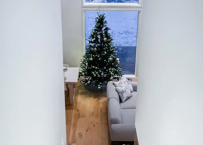 Nightsky -private Location, Sauna And Jacuzzi Villa Rovaniemi