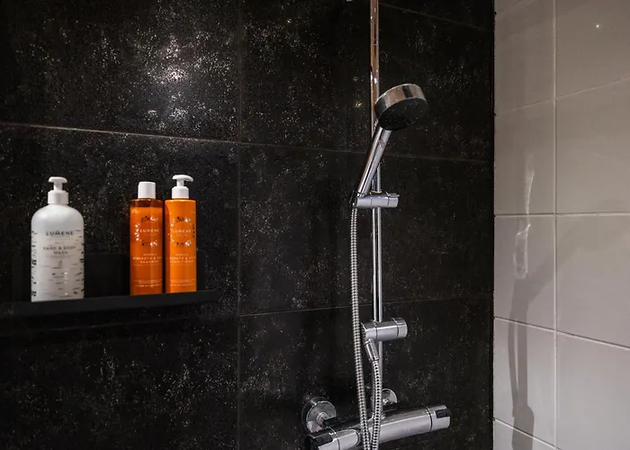 别墅 Nightsky -private Location, Sauna And Jacuzzi